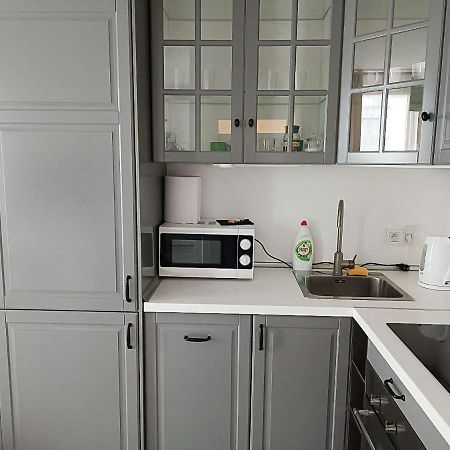 Apartament Niedaleko Centrum Warszawy Varsó Kültér fotó